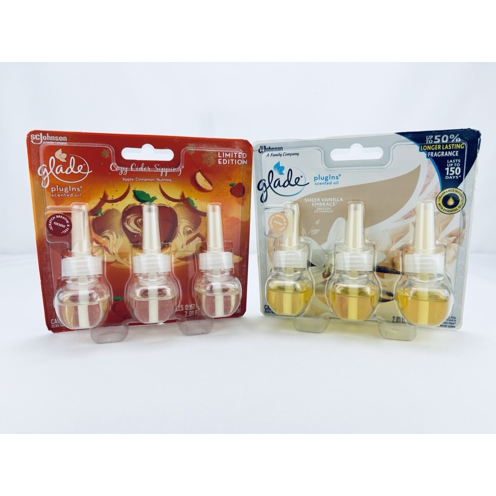 Glade PlugIns Scented Oil Refills Lot of 2 - Cozy Cider Sipping & Sheer Vanilla